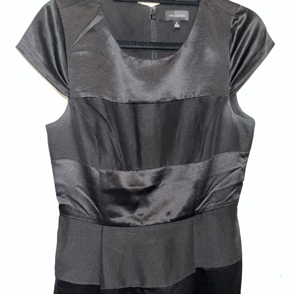 THE LIMITED STRIPE DRESS